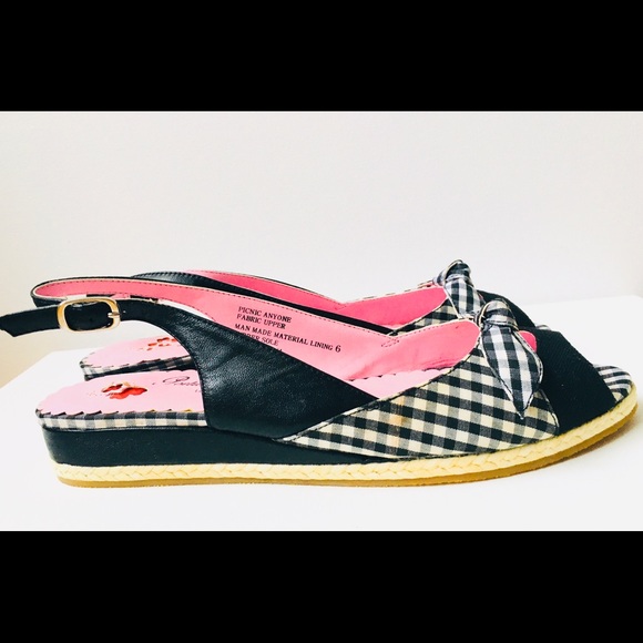 NWT Poetic Licence “Picnic Anyone” gingham flat - Picture 2 of 7